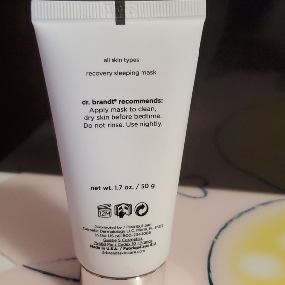 DR.BRANDT HYDRO RECOVERY MASK - Picture 2 of 3